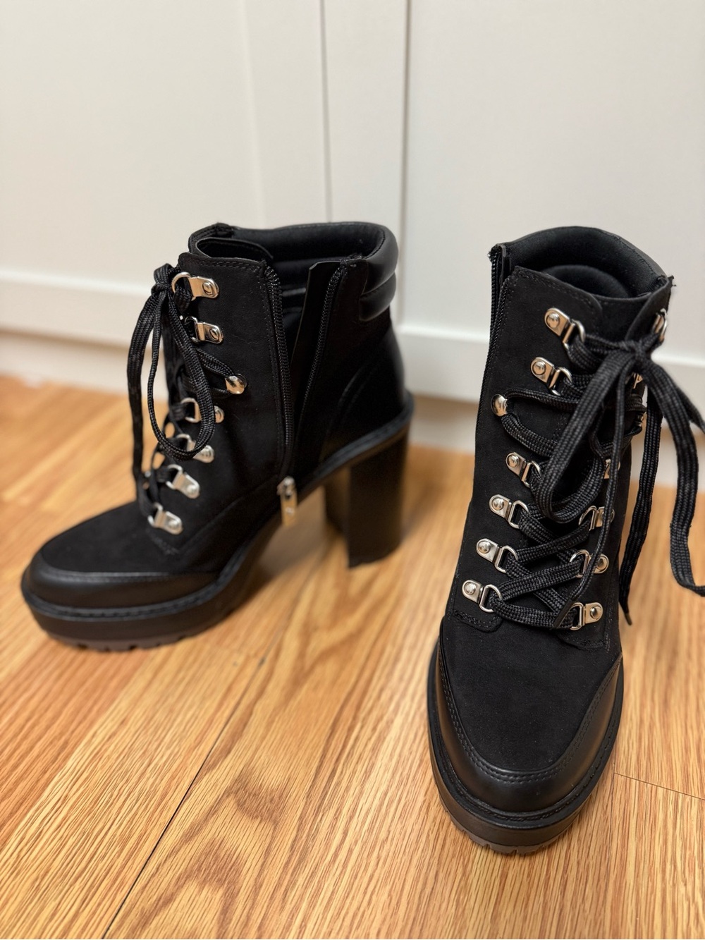 Jennifer Lopez Black Lace-Up Block Heel Ankle Boots